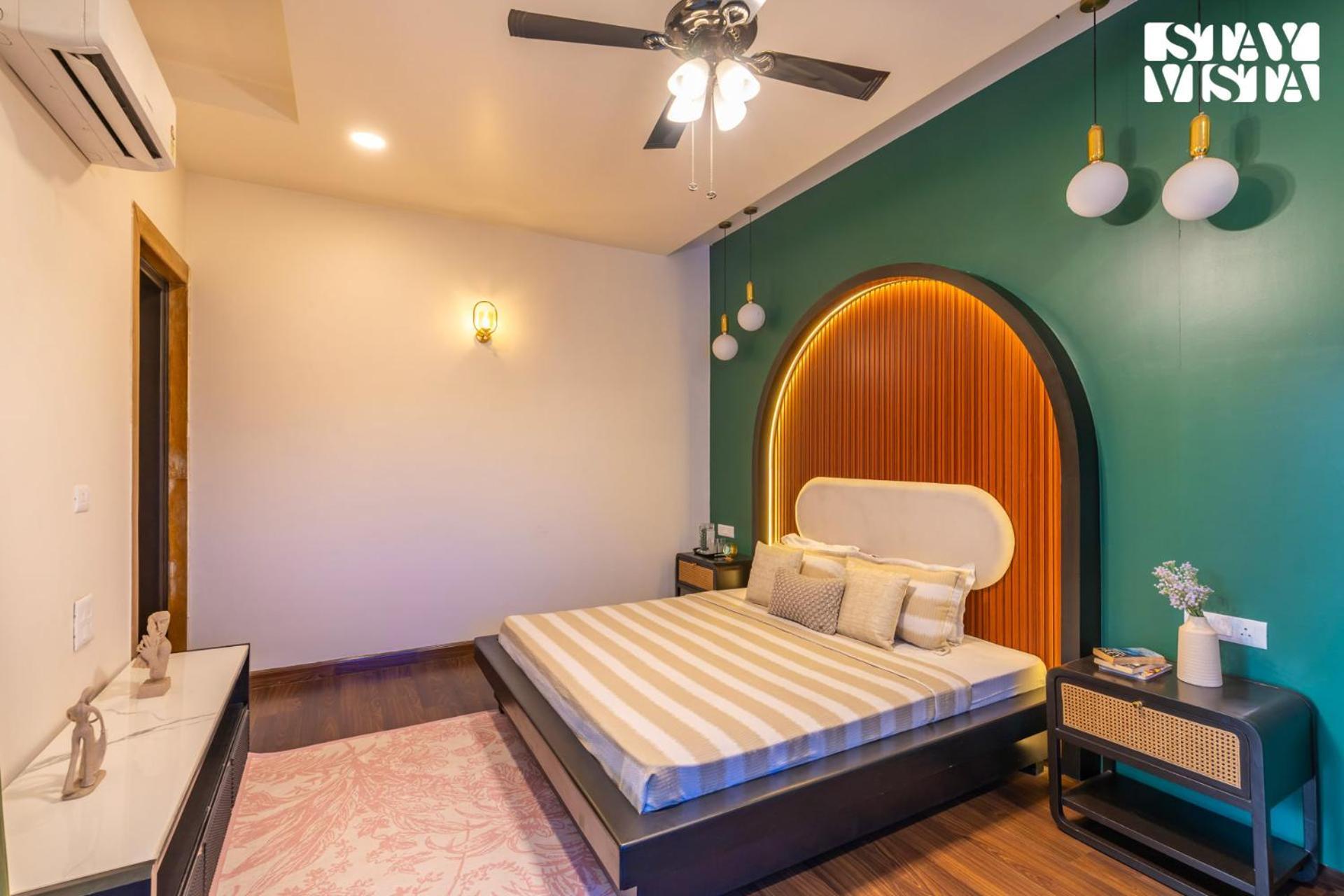 Stayvista At Wandering Vines Indoor Pool 4Bhk Luxury Villa In Delhi Sohna Екстер'єр фото