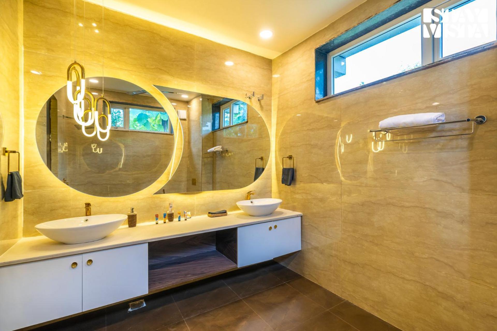 Stayvista At Wandering Vines Indoor Pool 4Bhk Luxury Villa In Delhi Sohna Екстер'єр фото